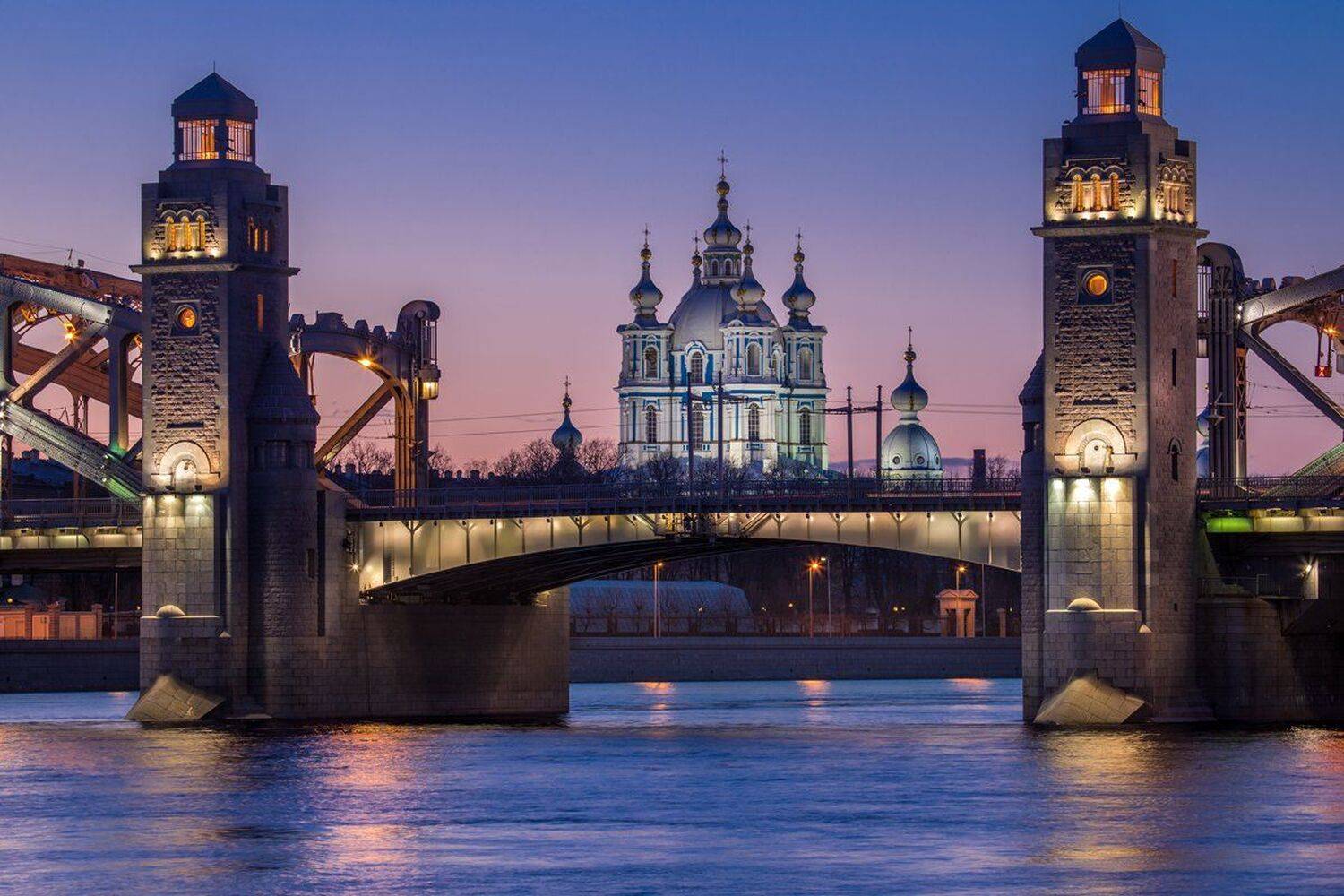 Большеохтинский мост
